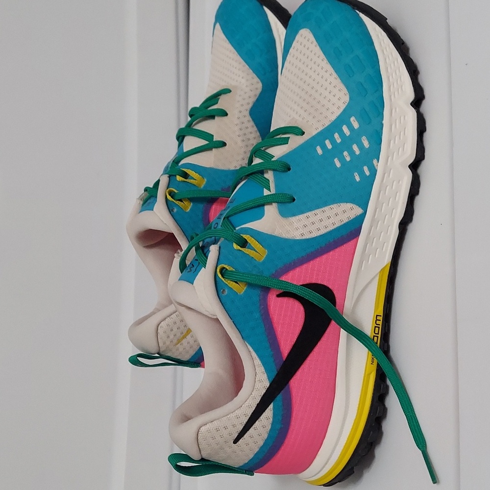 Nike trail runner zoom